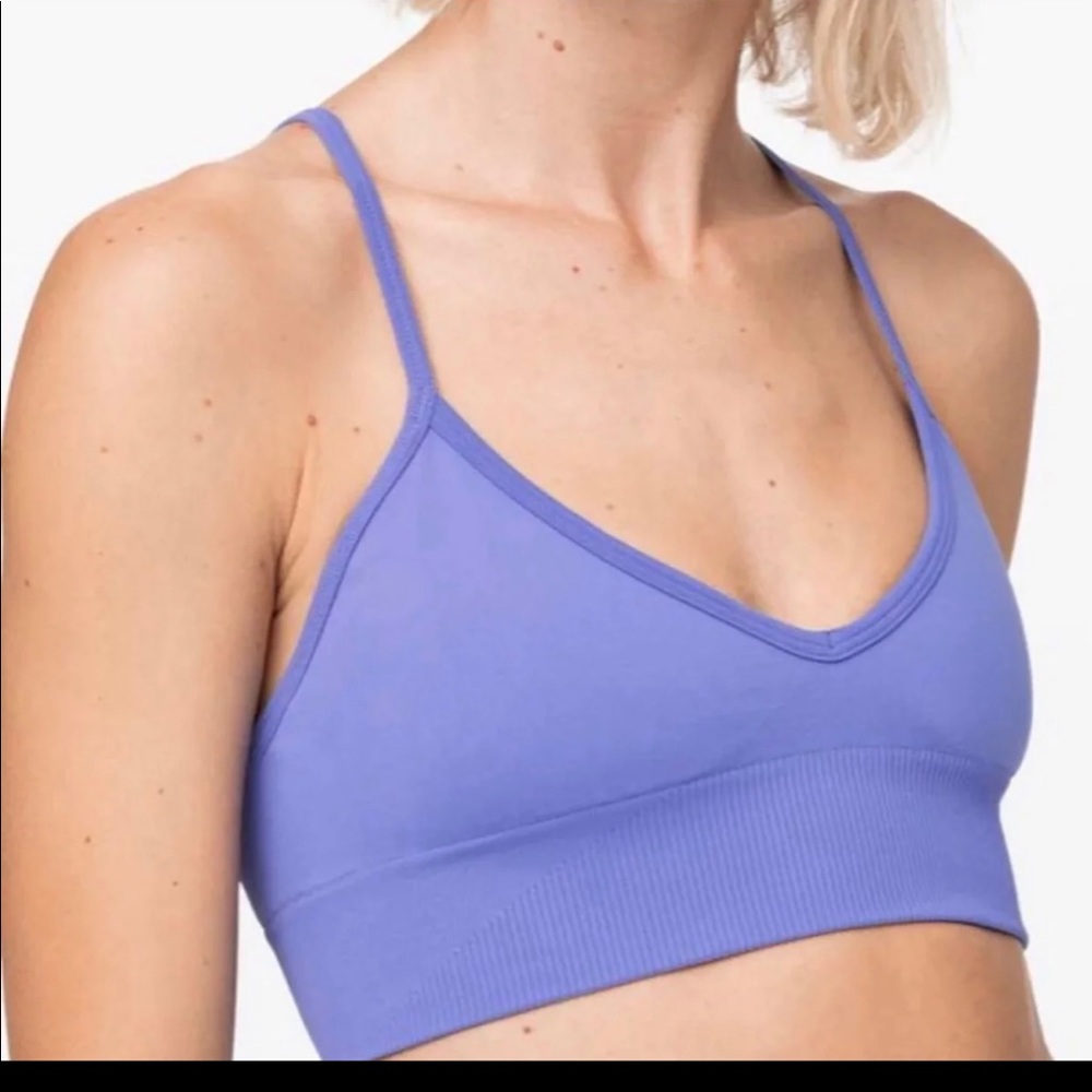 Lululemon Ebb to Street